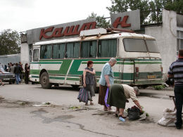 Old bus at Zalishchyky depot